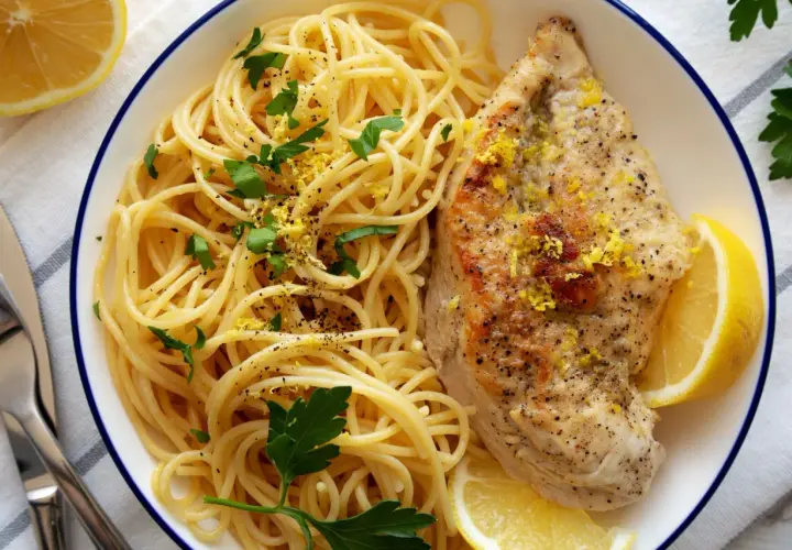 Szybki i pyszny sos do spaghetti z kurczakiem, który zachwyci każdego