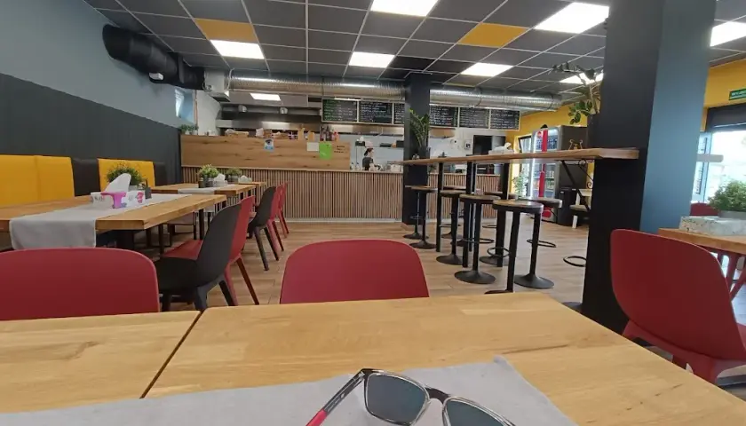 Spaghetti Bar Appetito w Kostrzynie - menu, kontakt i opinie