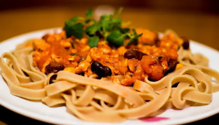 Czy spaghetti jest lekkostrawne? Poznaj prawdę o jego trawieniu