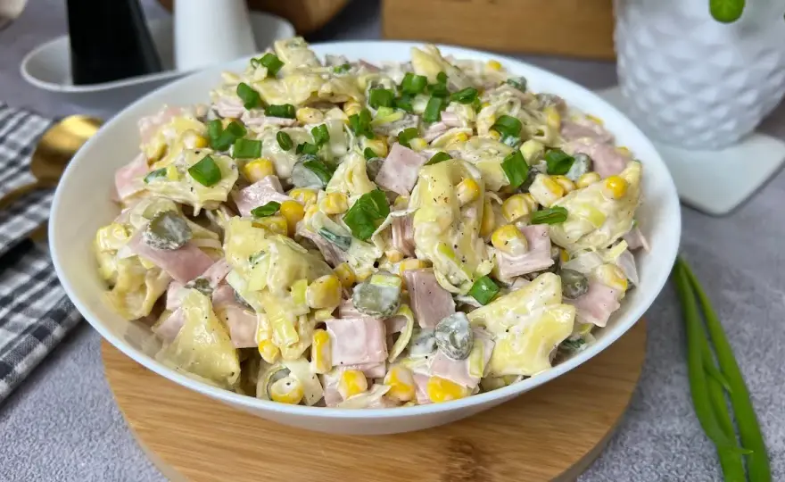 Jakie tortellini do sałatki? Odkryj idealne połączenia smaków