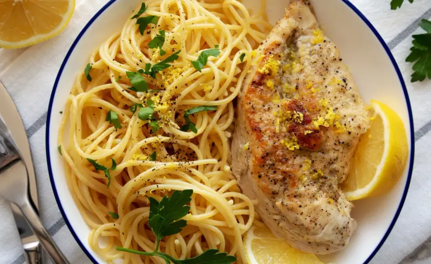 Szybki i pyszny sos do spaghetti z kurczakiem, który zachwyci każdego